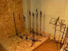 stands